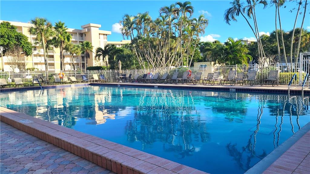 Palm Air - Residential