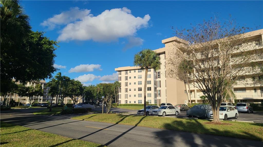 Palm Air - Residential