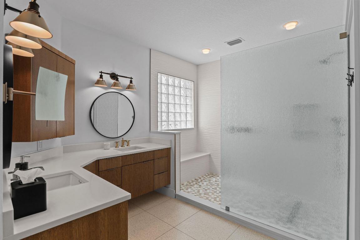 Bay Tree - Residential