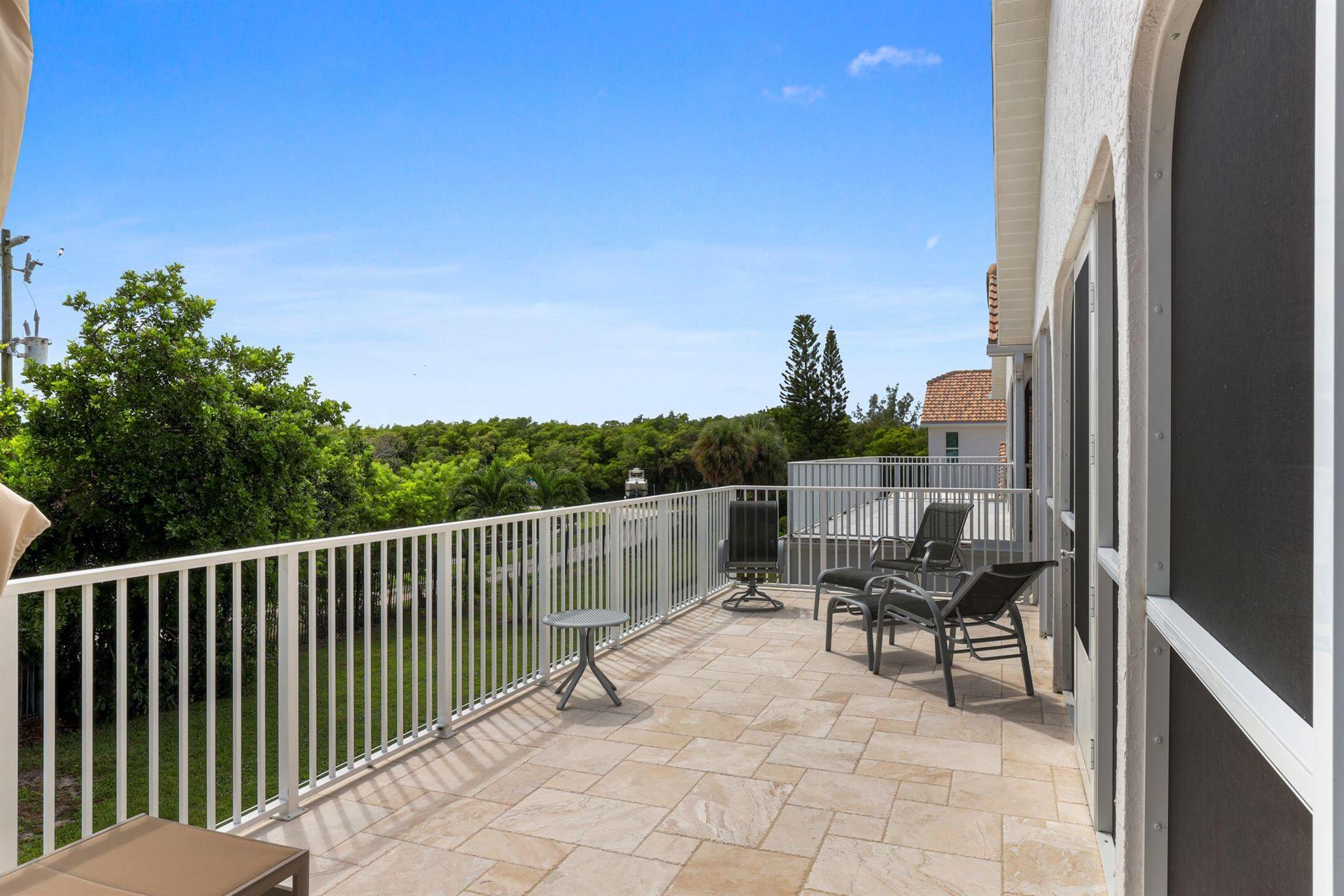 Bay Tree - Residential