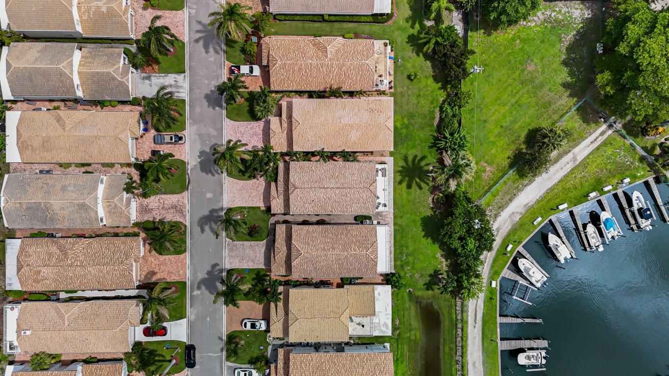 Bay Tree - Residential