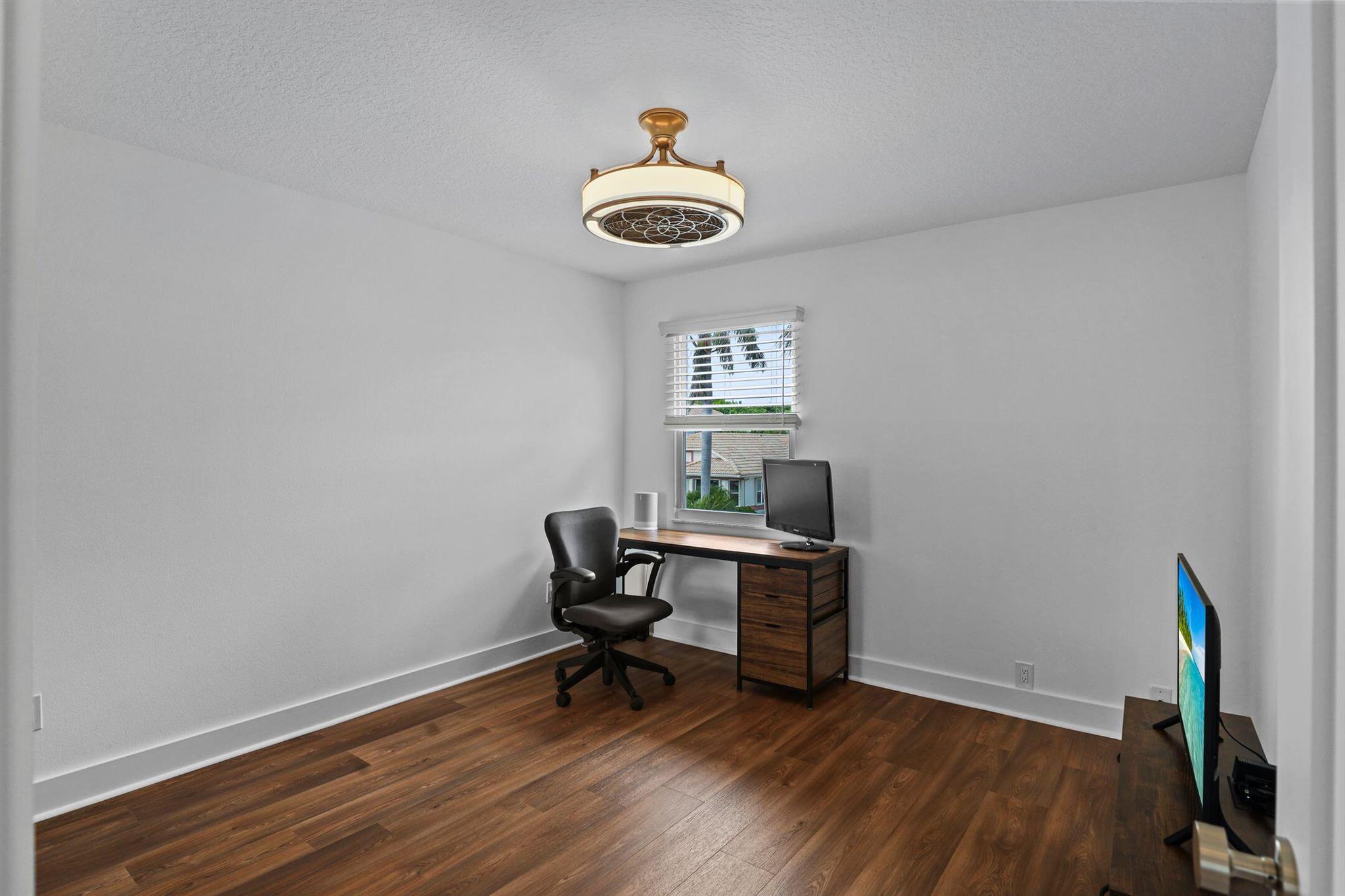 Bay Tree - Residential