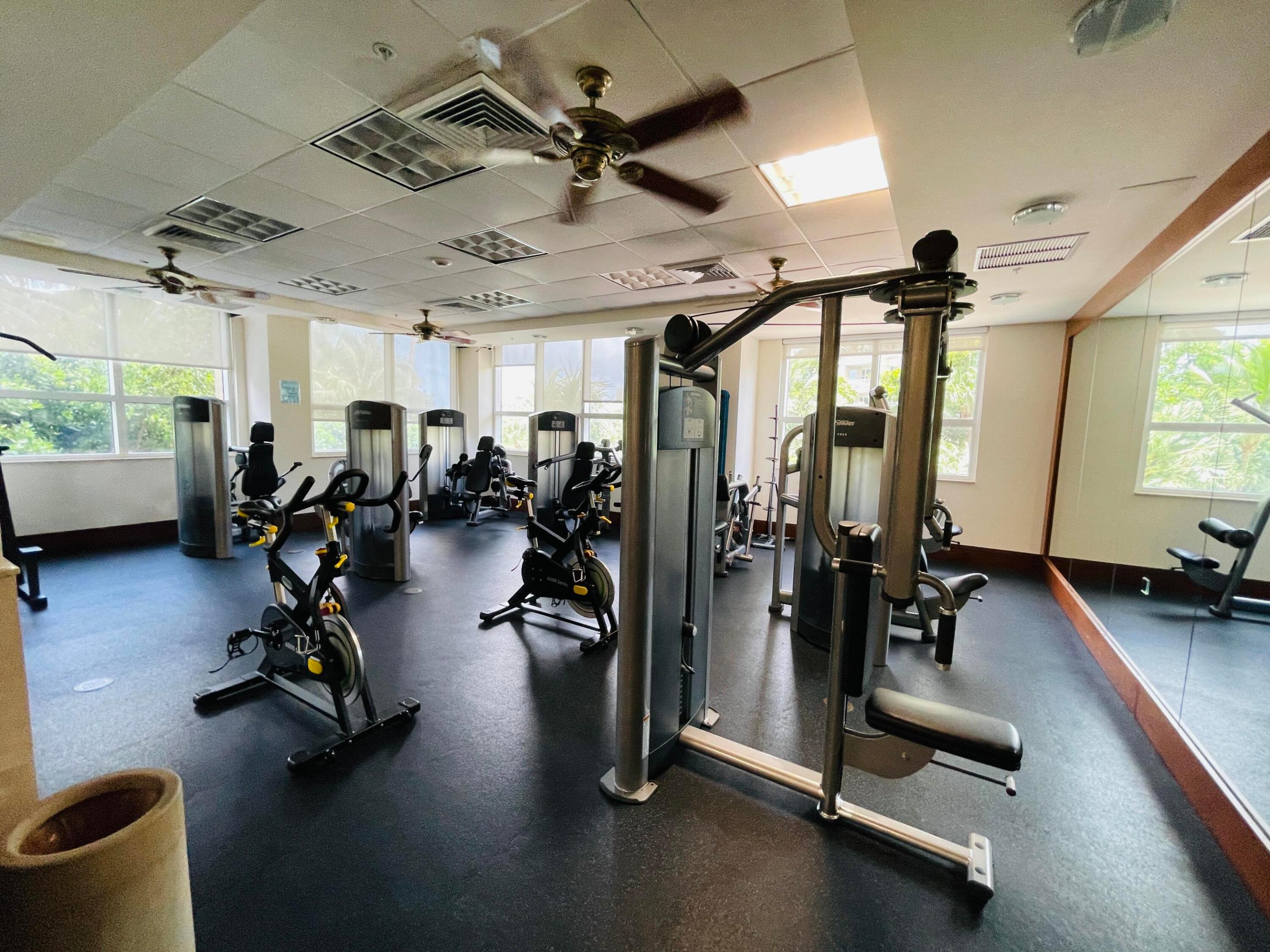 TURNBERRY VILLAGE SO TOWER CONDO - Residential Lease