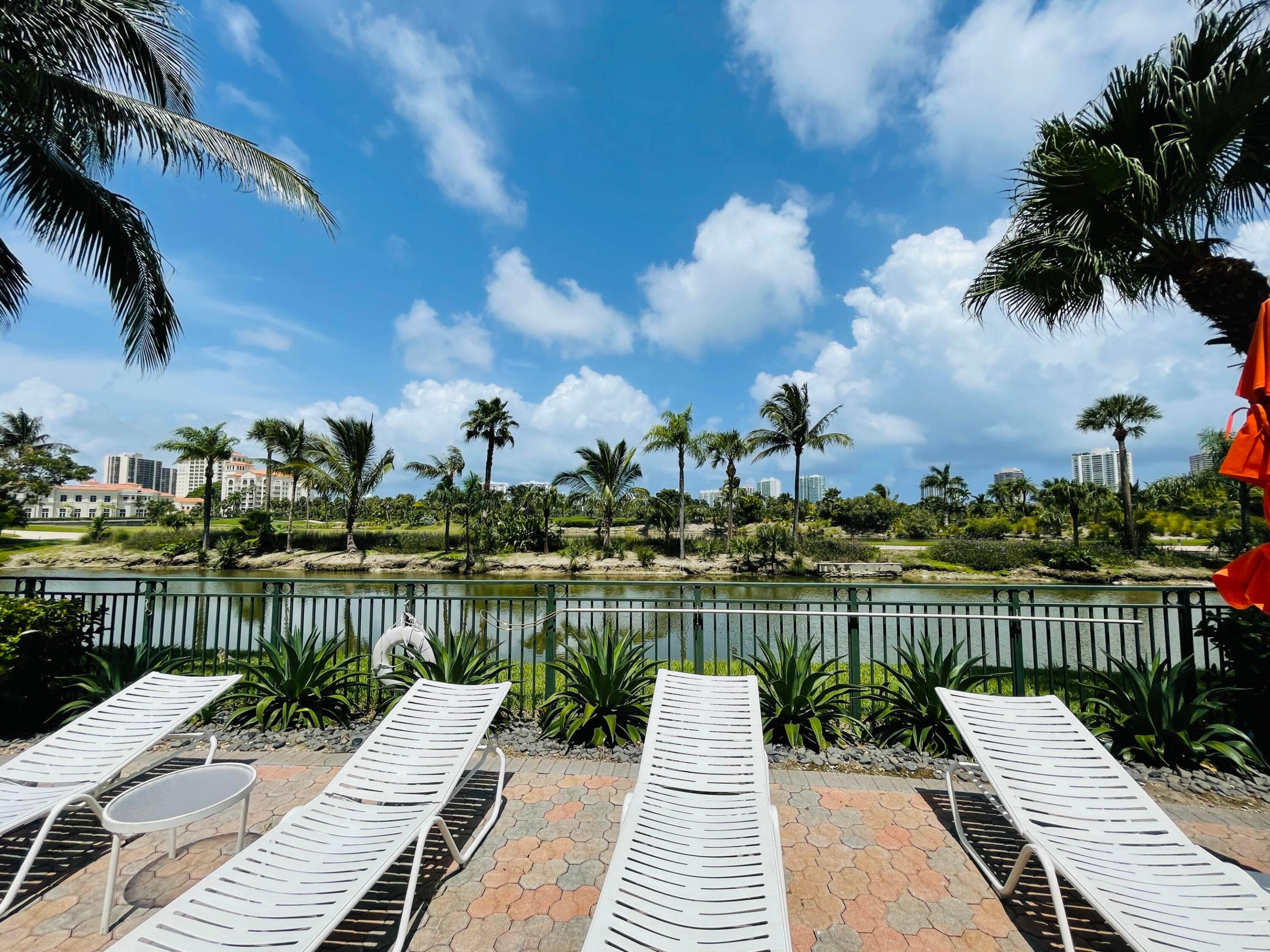 TURNBERRY VILLAGE SO TOWER CONDO - Residential Lease