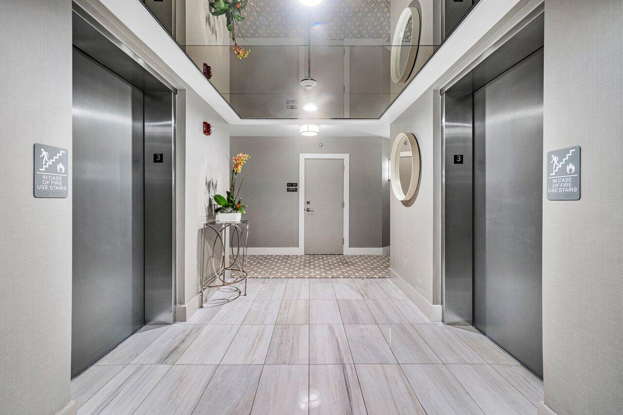 CARLTON PLACE CONDO - Residential