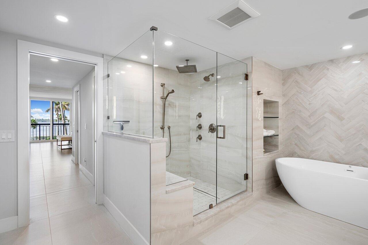 CARLTON PLACE CONDO - Residential