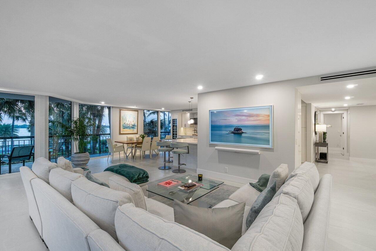 CARLTON PLACE CONDO - Residential