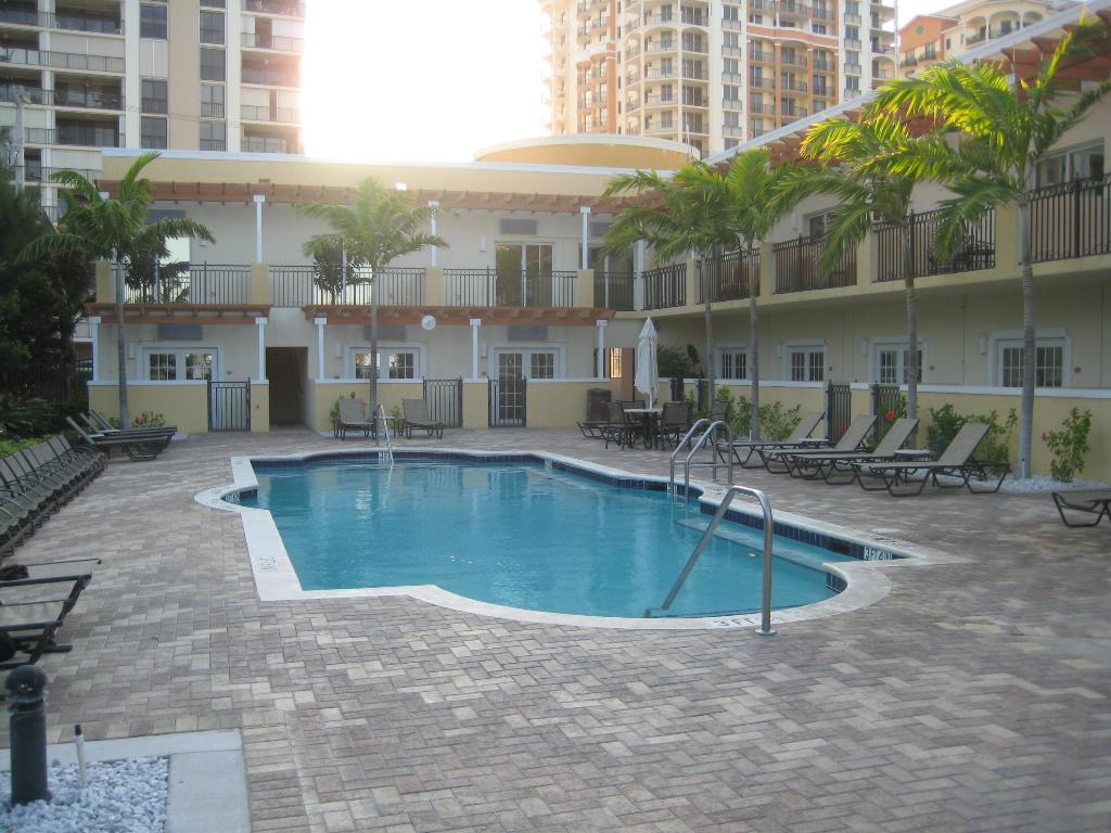 VUE CONDO - Residential Lease