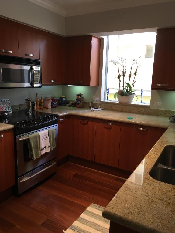 VUE CONDO - Residential Lease