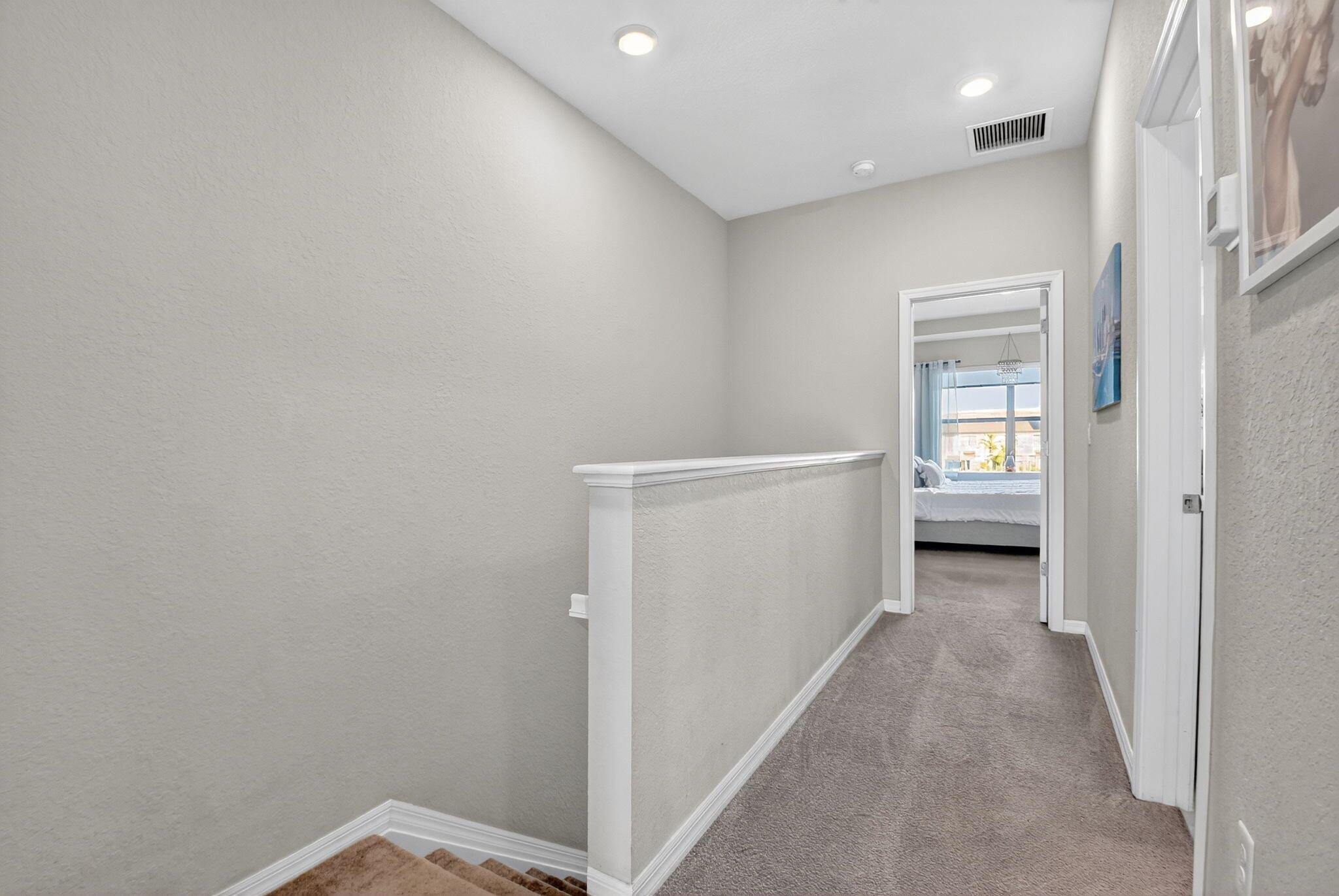 PRESTON SQUARE - Residential