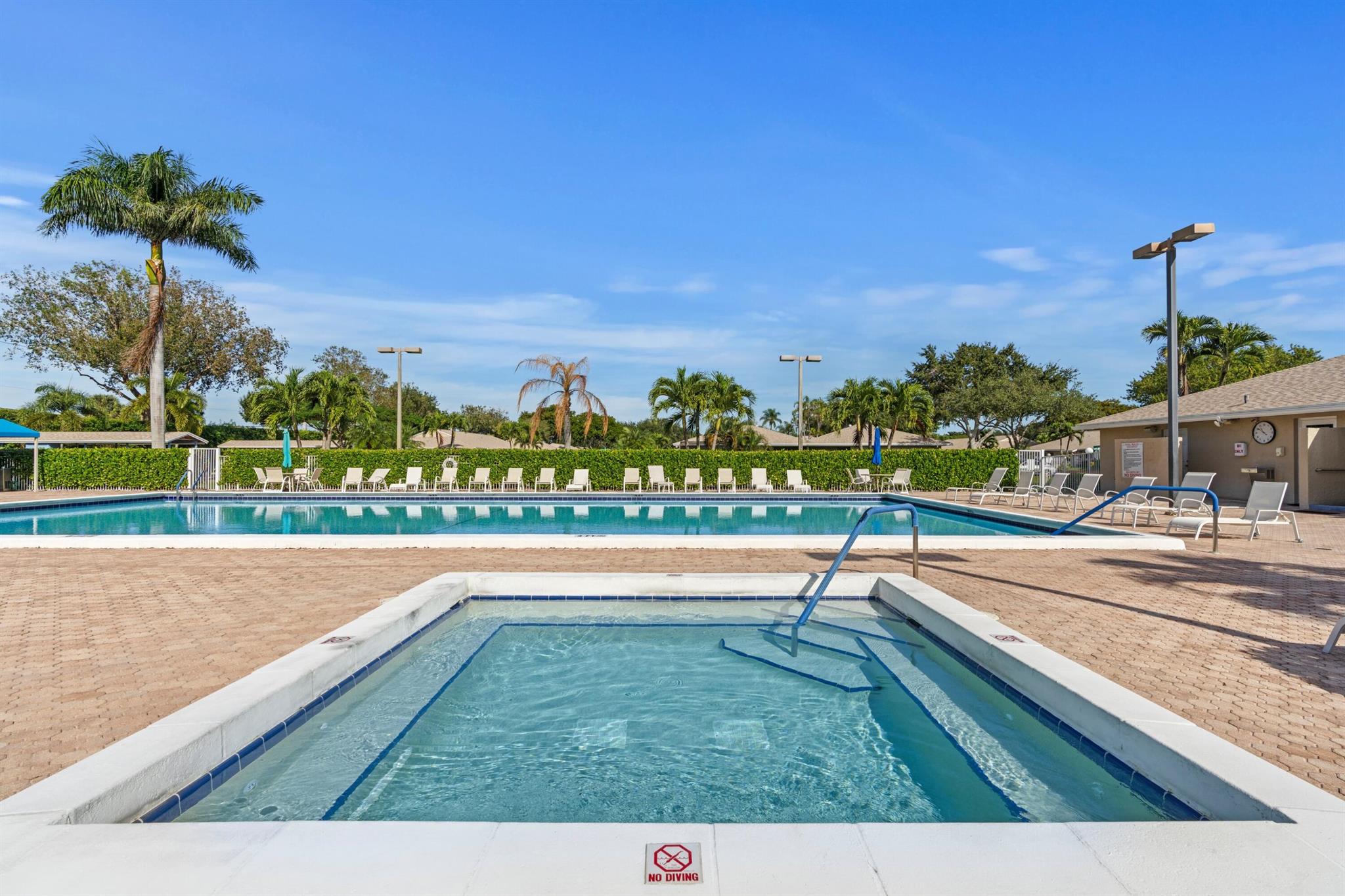 WHISPER WALK - Residential