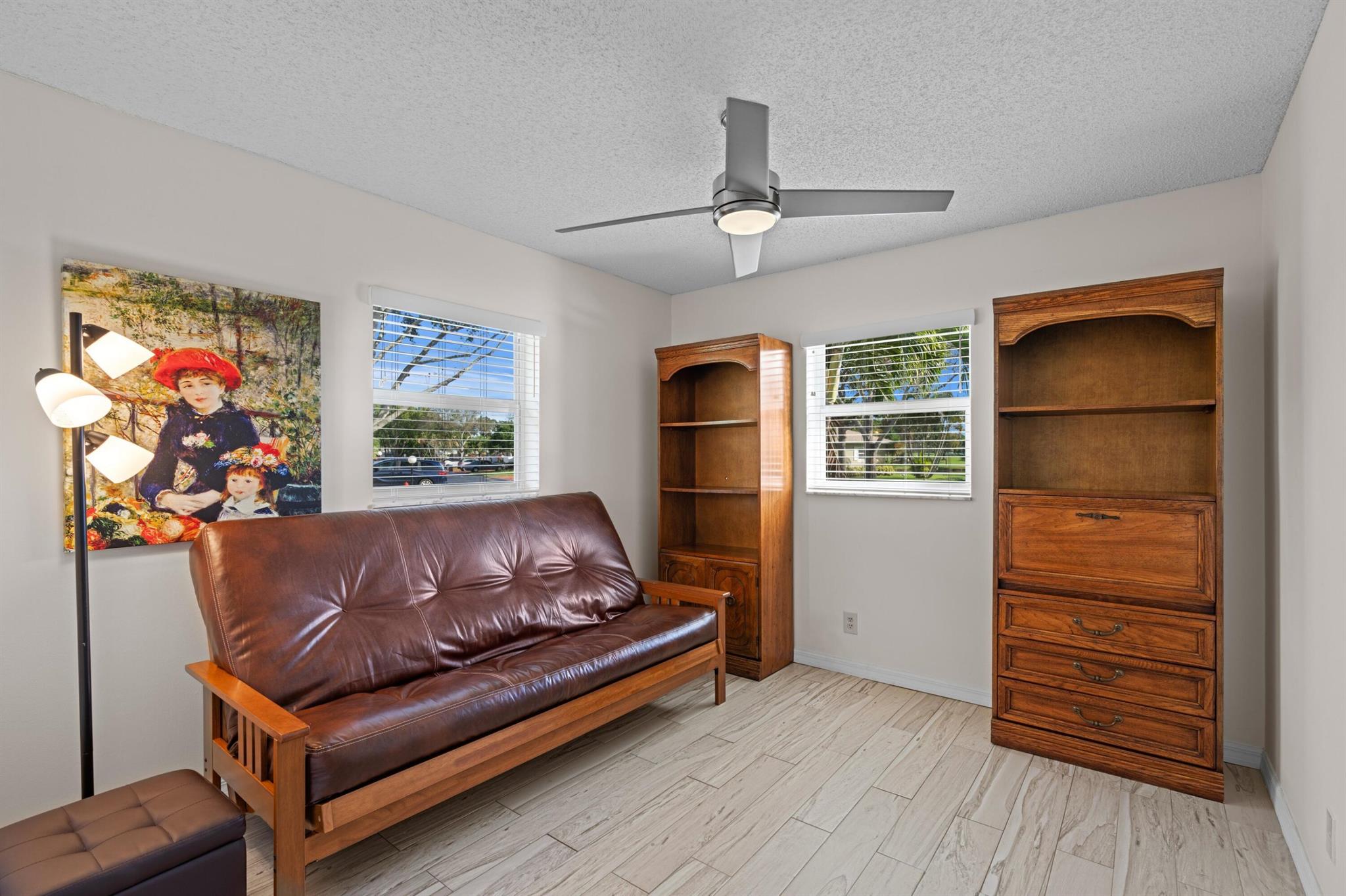 WHISPER WALK - Residential