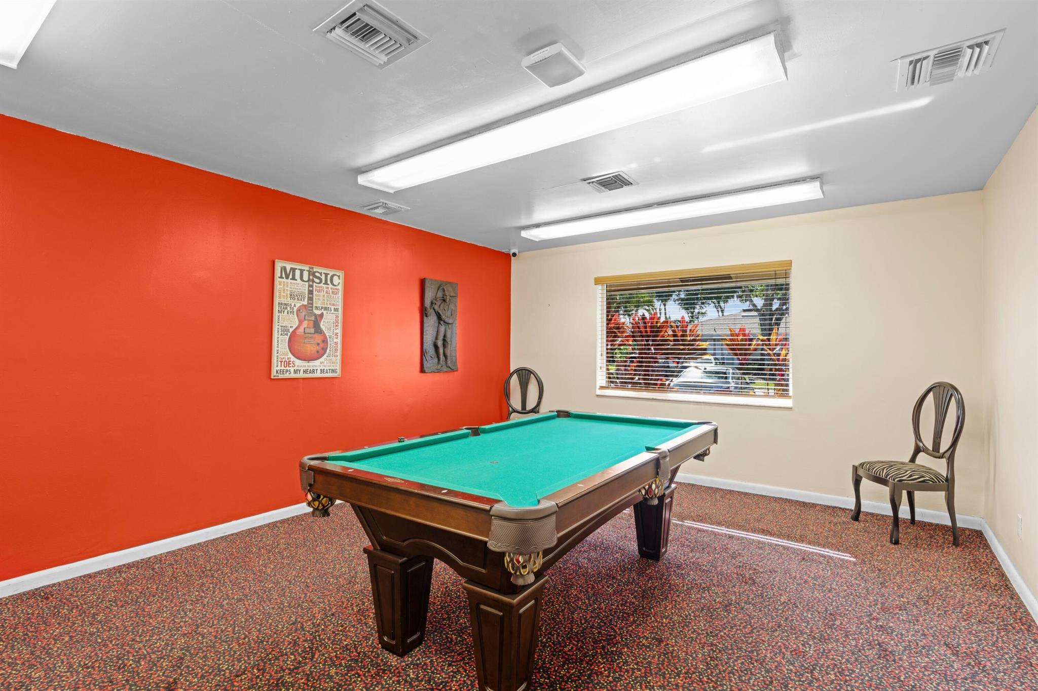 WHISPER WALK - Residential