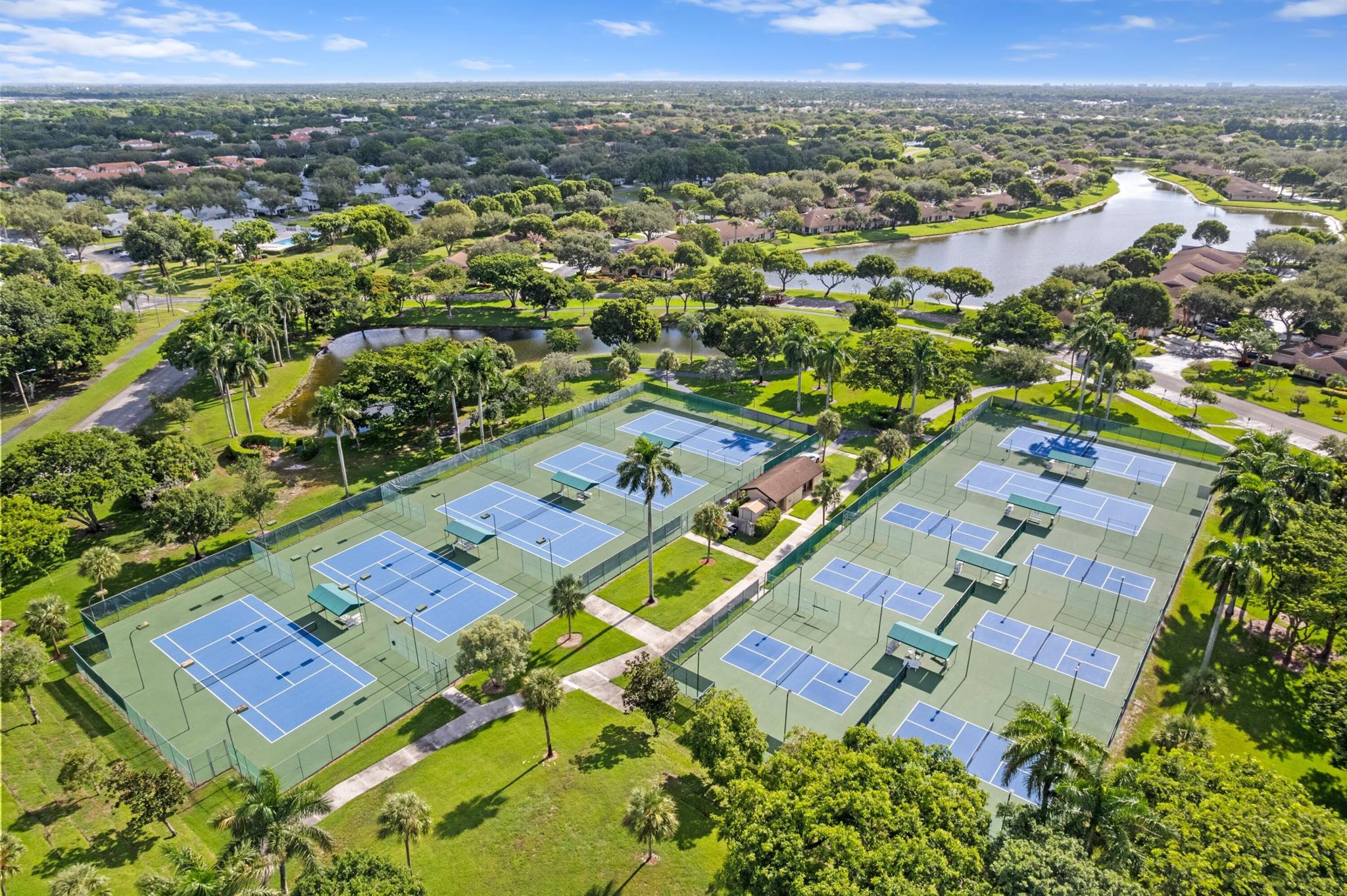 WHISPER WALK - Residential