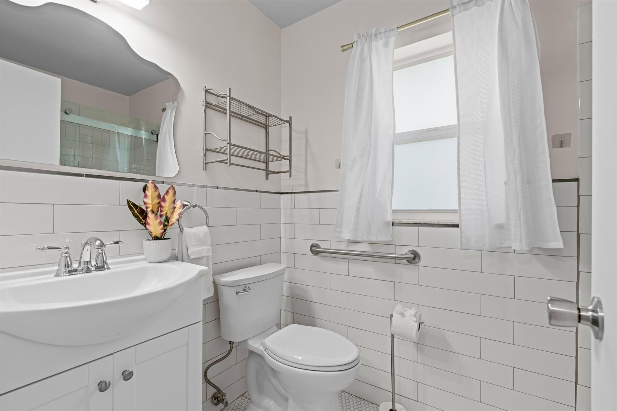 WHISPER WALK - Residential