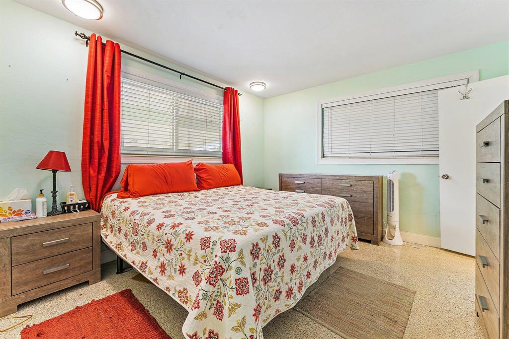 NORTH PALM BEACH VILLAGE OF 3 - Residential