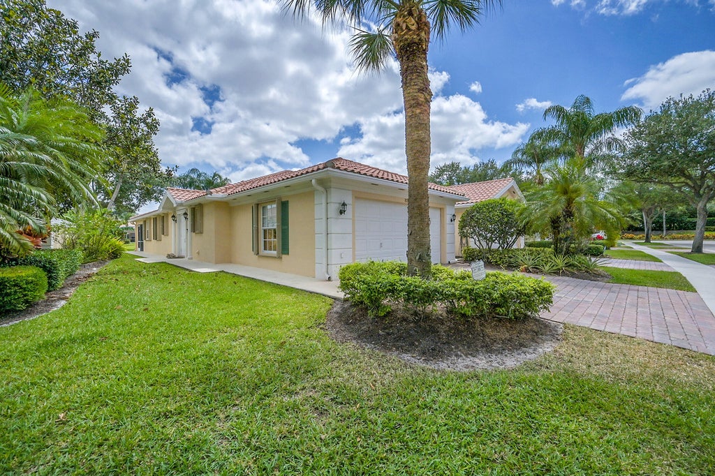 Photo of 8370 Eleuthera Lane, Wellington, FL 33414 (MLS # R11085700)
