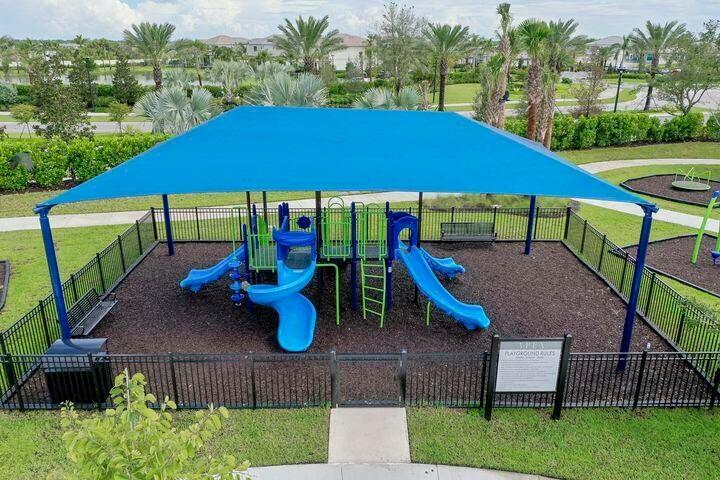 Apex at Avenir - Residential