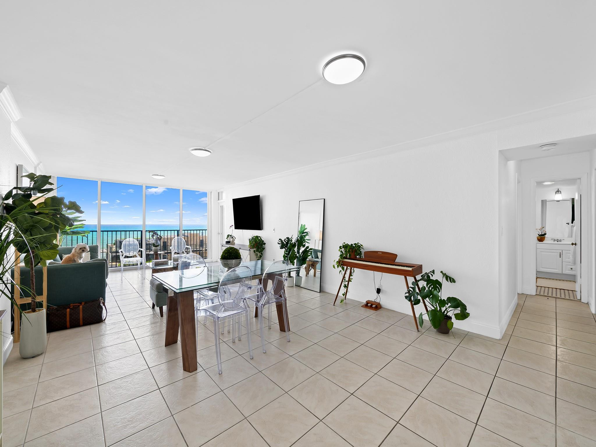 2101 S Ocean Drive 801