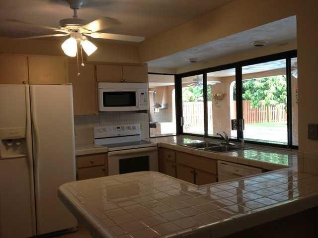 RAMBLEWOOD SOUTH - Residential Lease