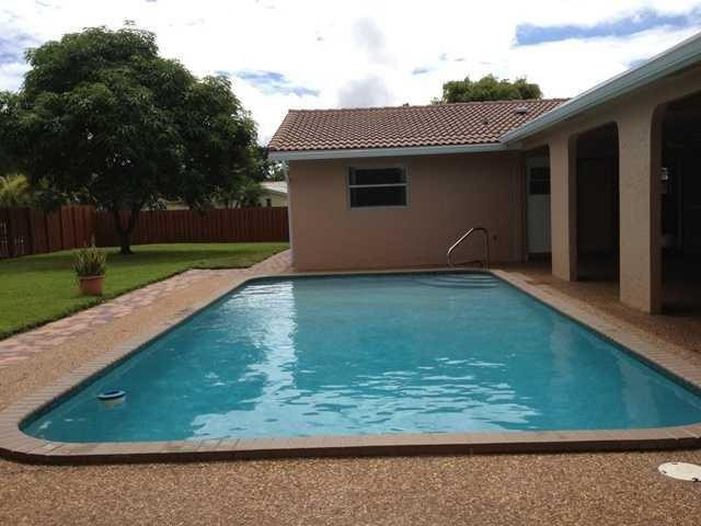 RAMBLEWOOD SOUTH - Residential Lease