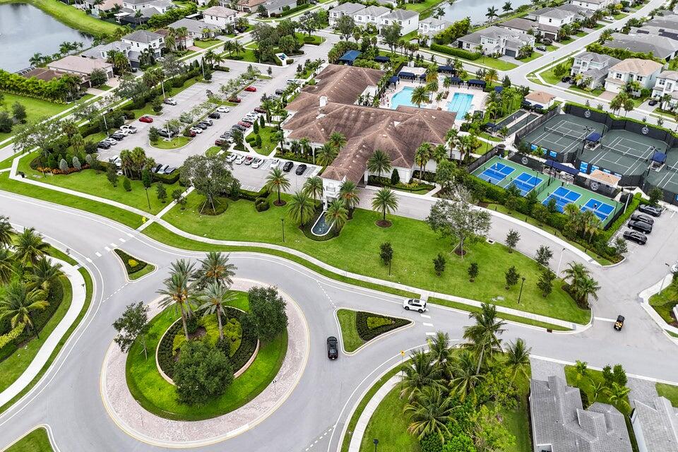 POLO TRACE 2 1 - Residential