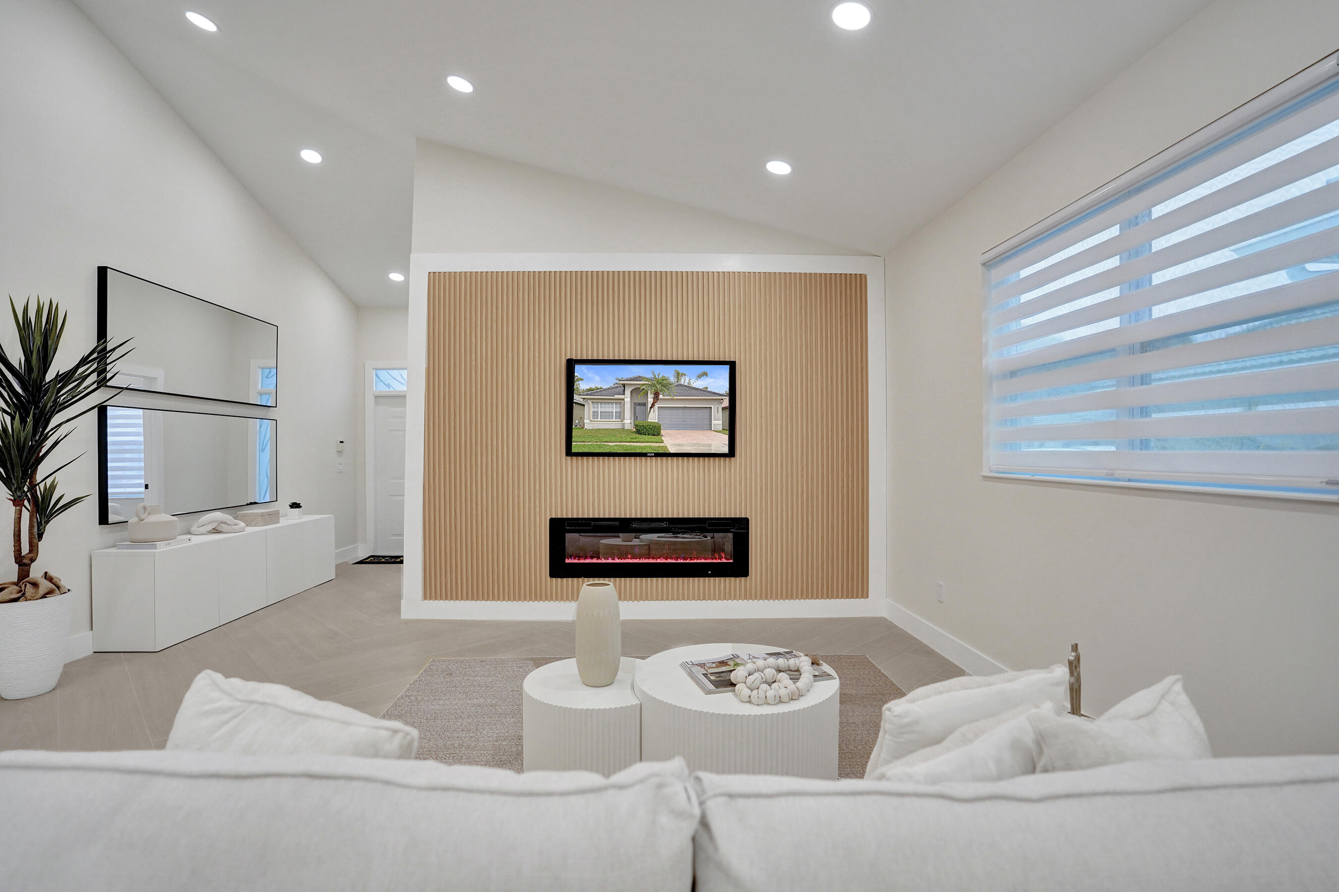 POLO TRACE 2 1 - Residential