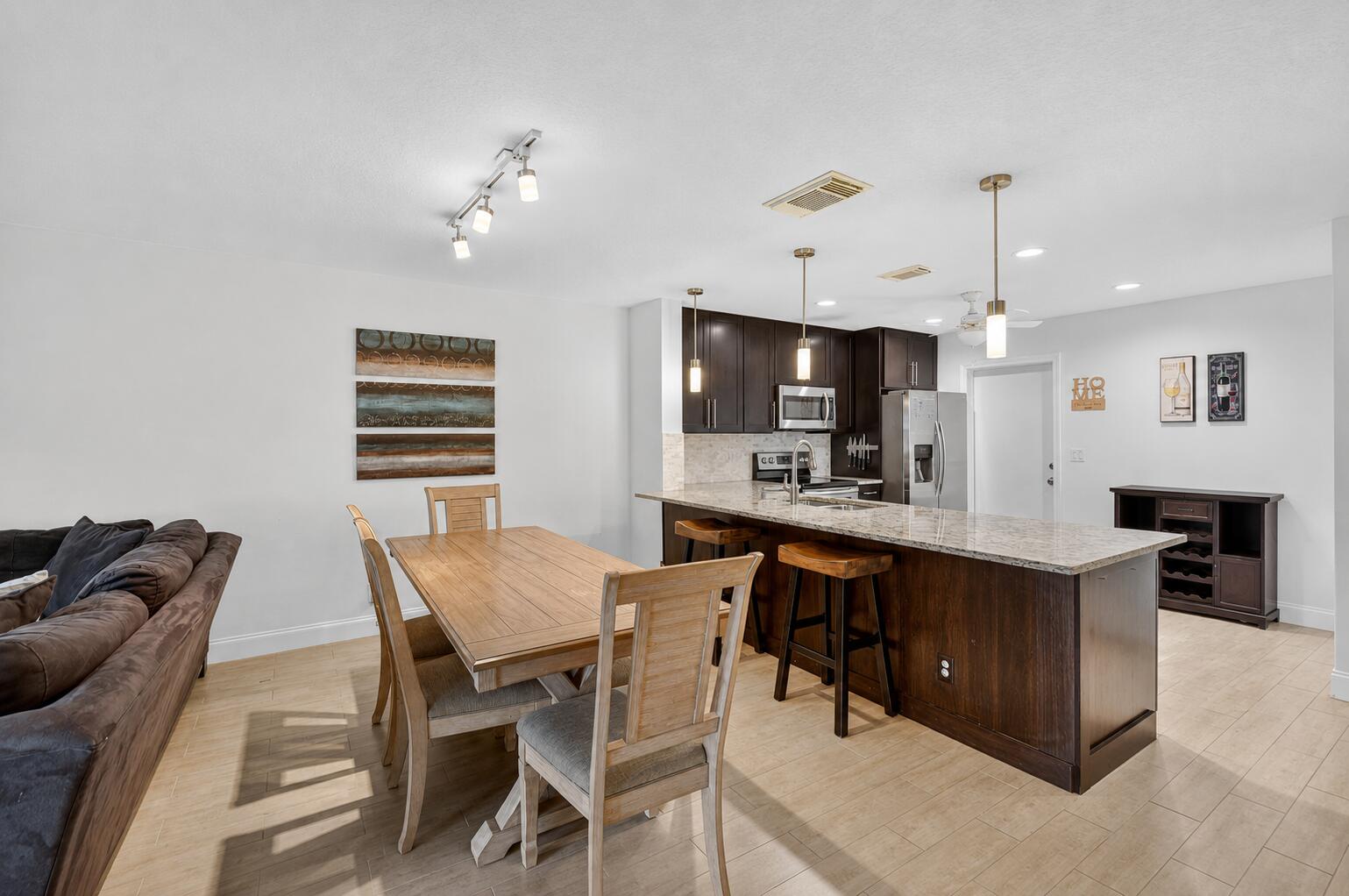 MELEAR - Residential
