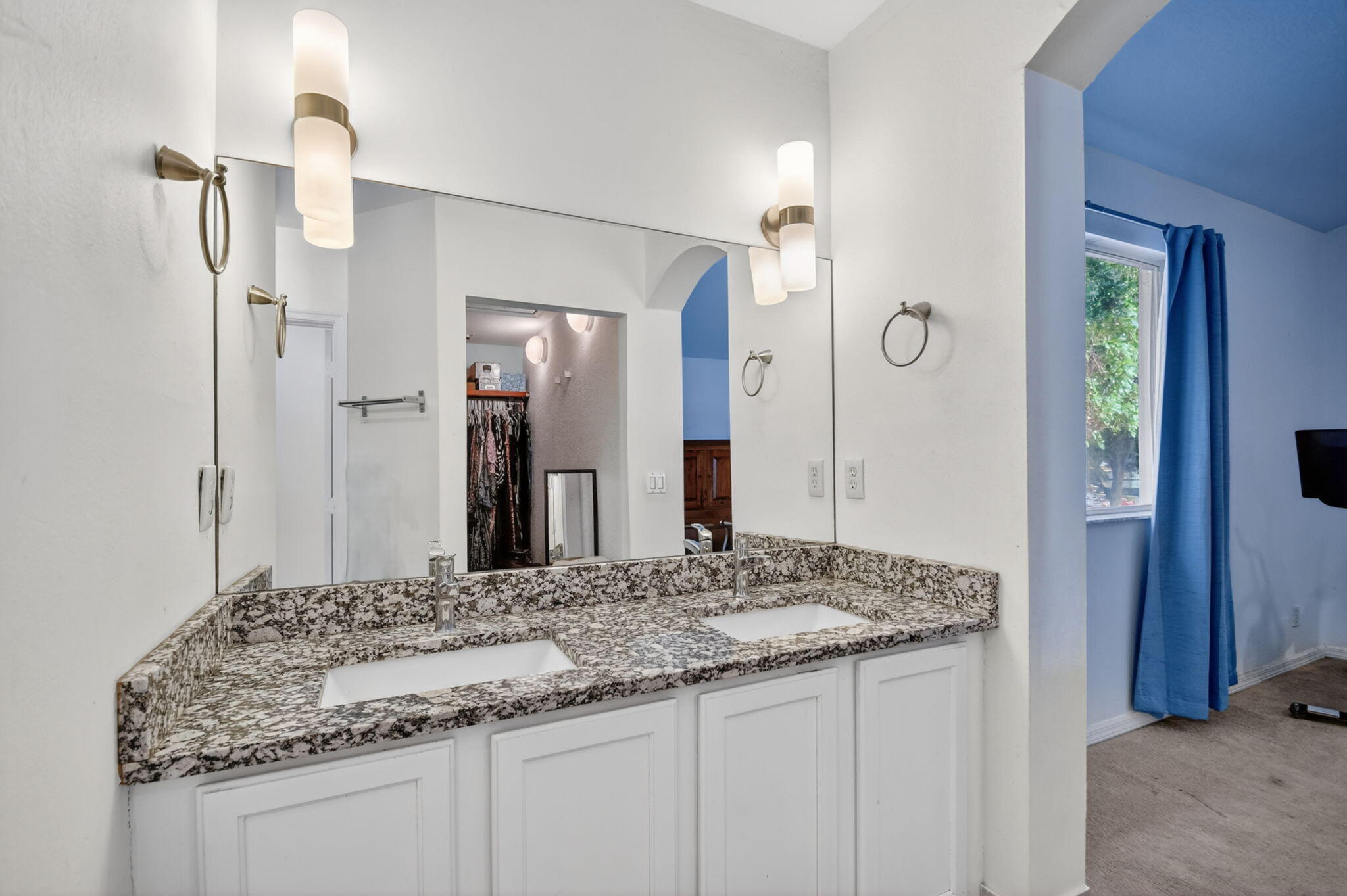 MELEAR - Residential