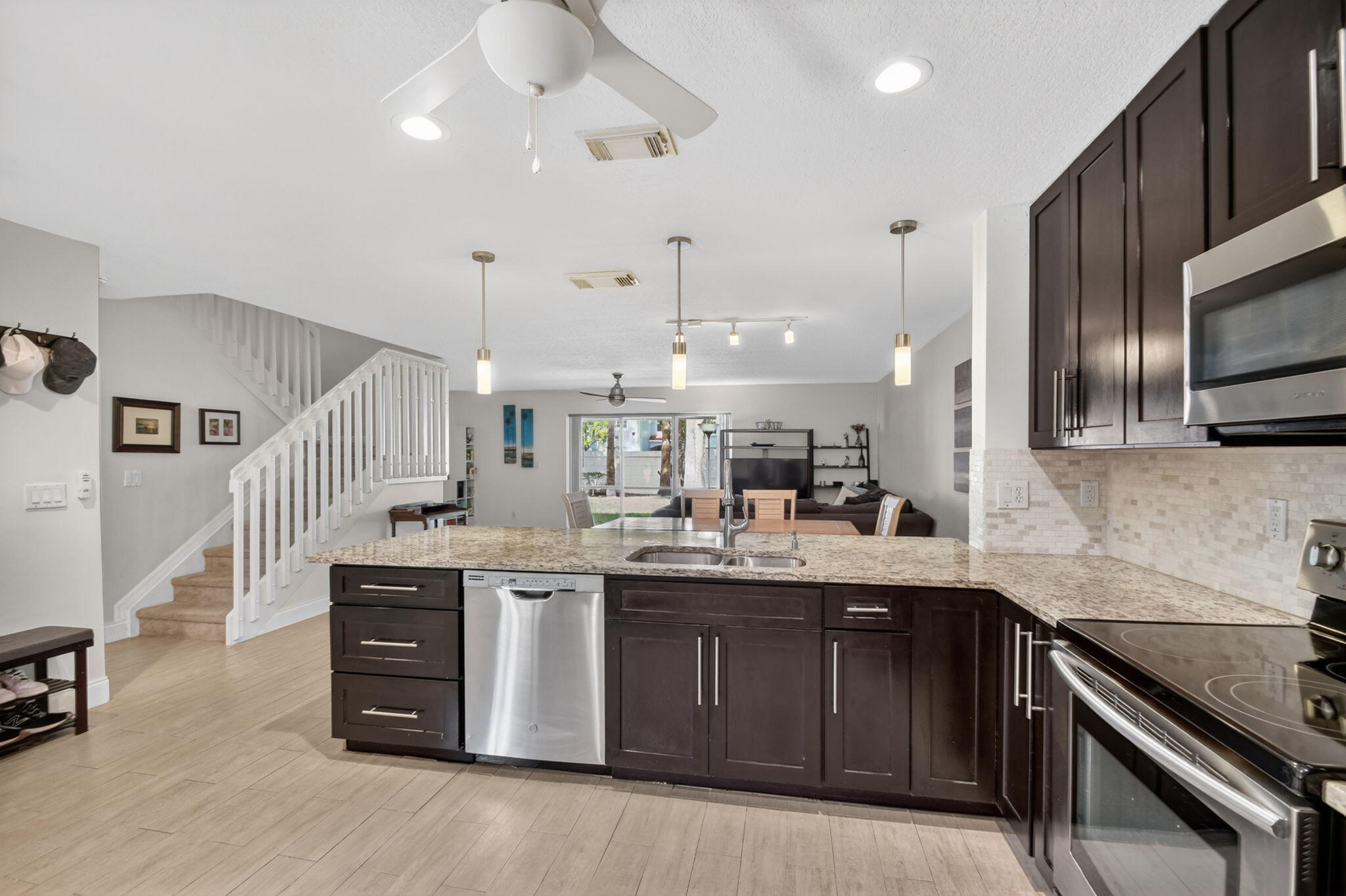 MELEAR - Residential