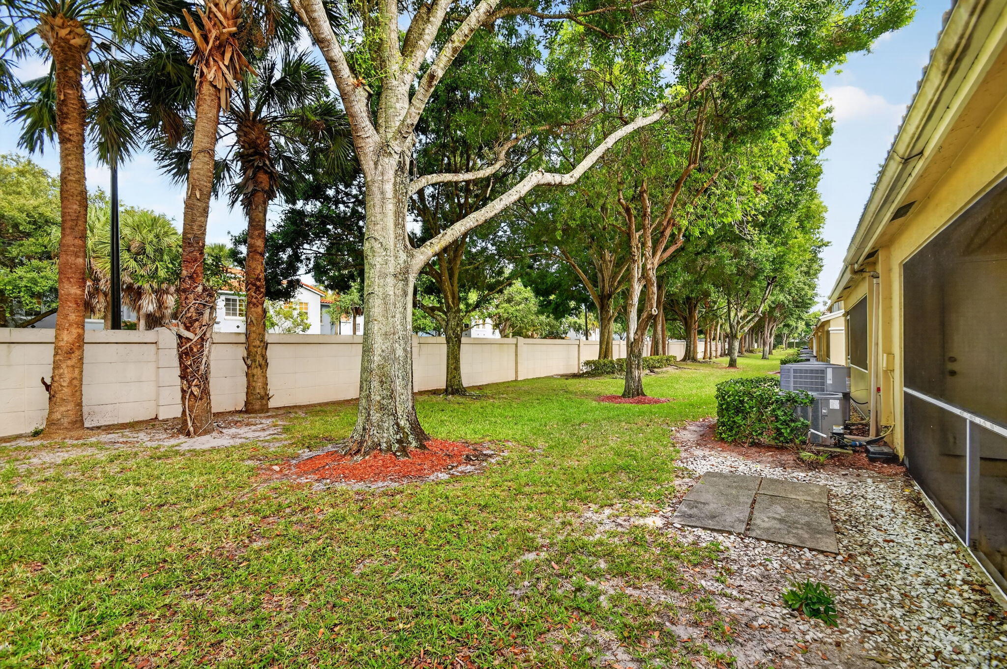 MELEAR - Residential
