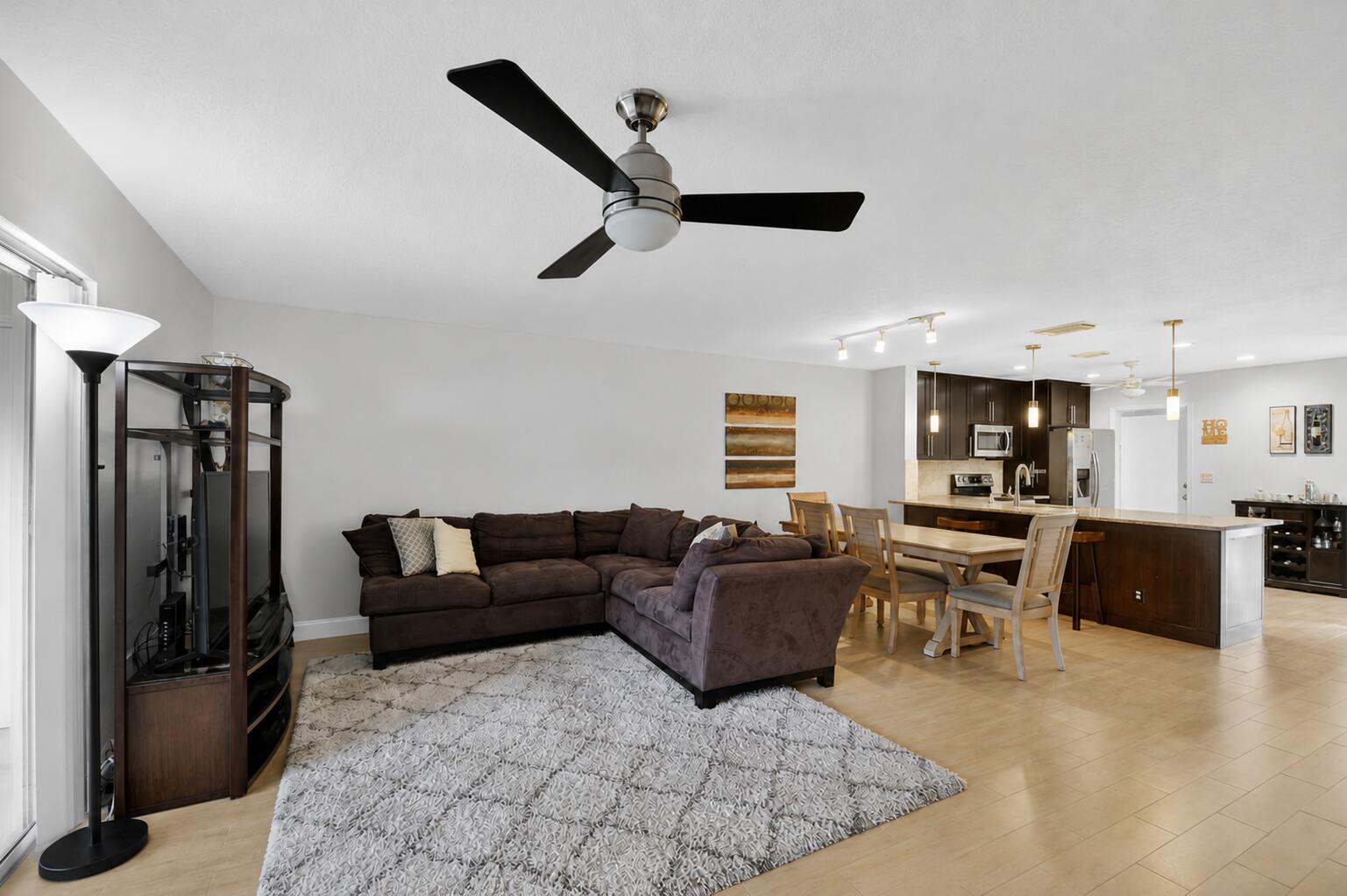 MELEAR - Residential