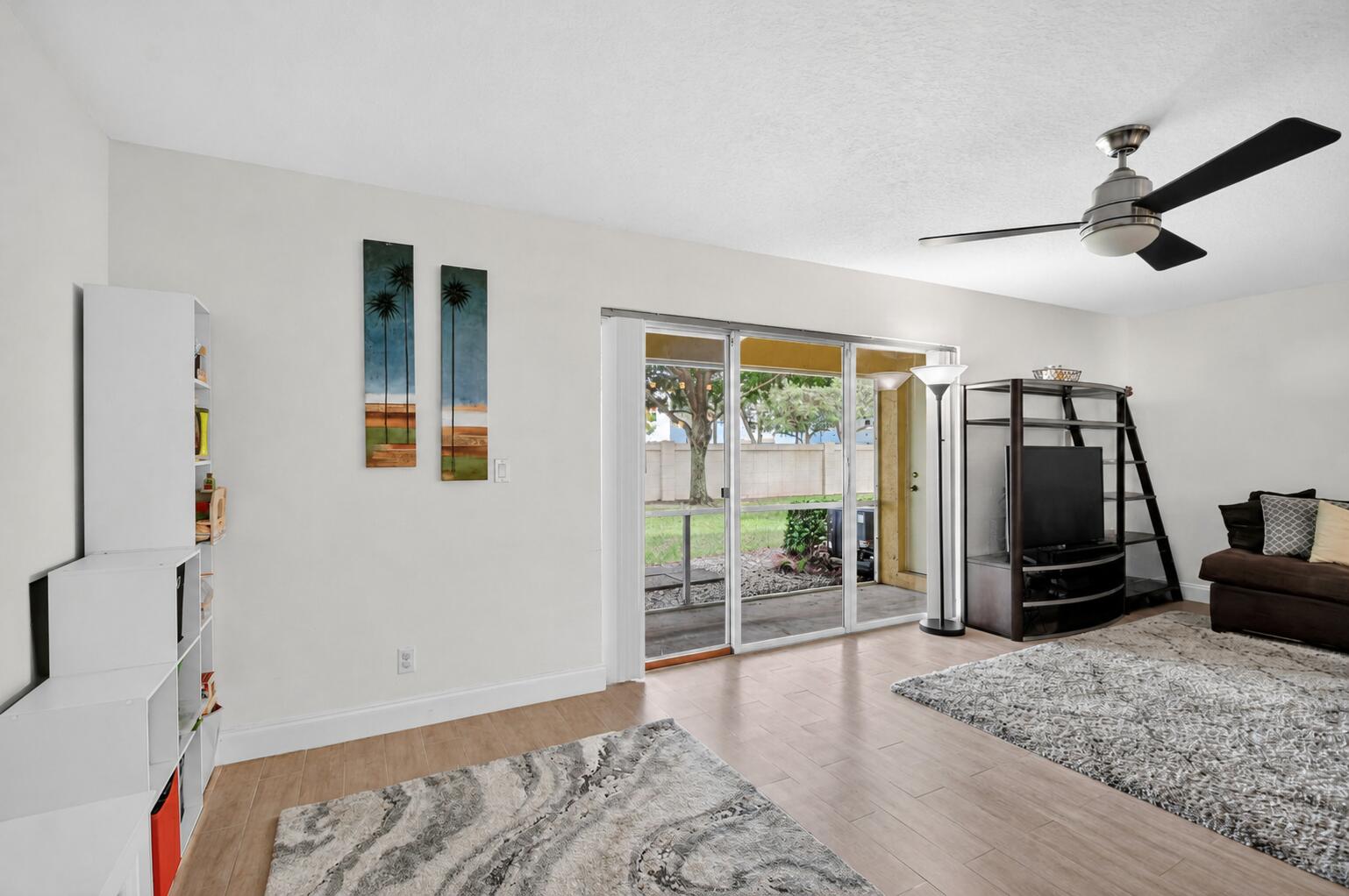 MELEAR - Residential