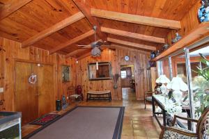 LOXAHATCHEE GROVES - Residential