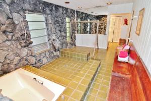 LOXAHATCHEE GROVES - Residential