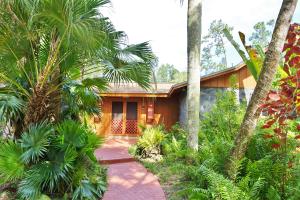 LOXAHATCHEE GROVES - Residential