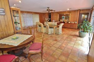 LOXAHATCHEE GROVES - Residential