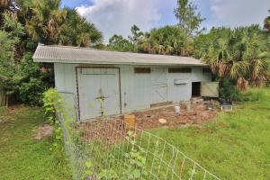 LOXAHATCHEE GROVES - Residential