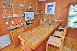 LOXAHATCHEE GROVES - Residential