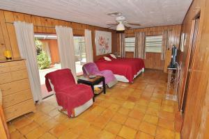 LOXAHATCHEE GROVES - Residential