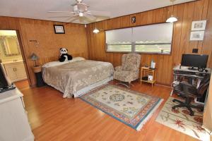 LOXAHATCHEE GROVES - Residential