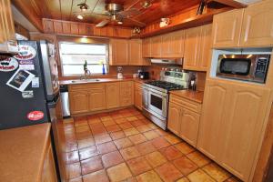 LOXAHATCHEE GROVES - Residential