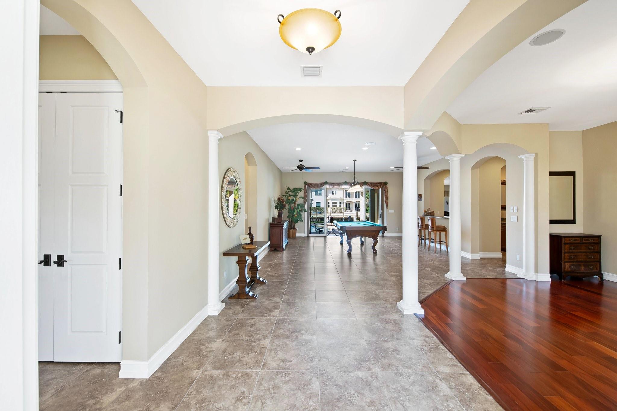 LAUDERDALE SURF & YACHT - Residential