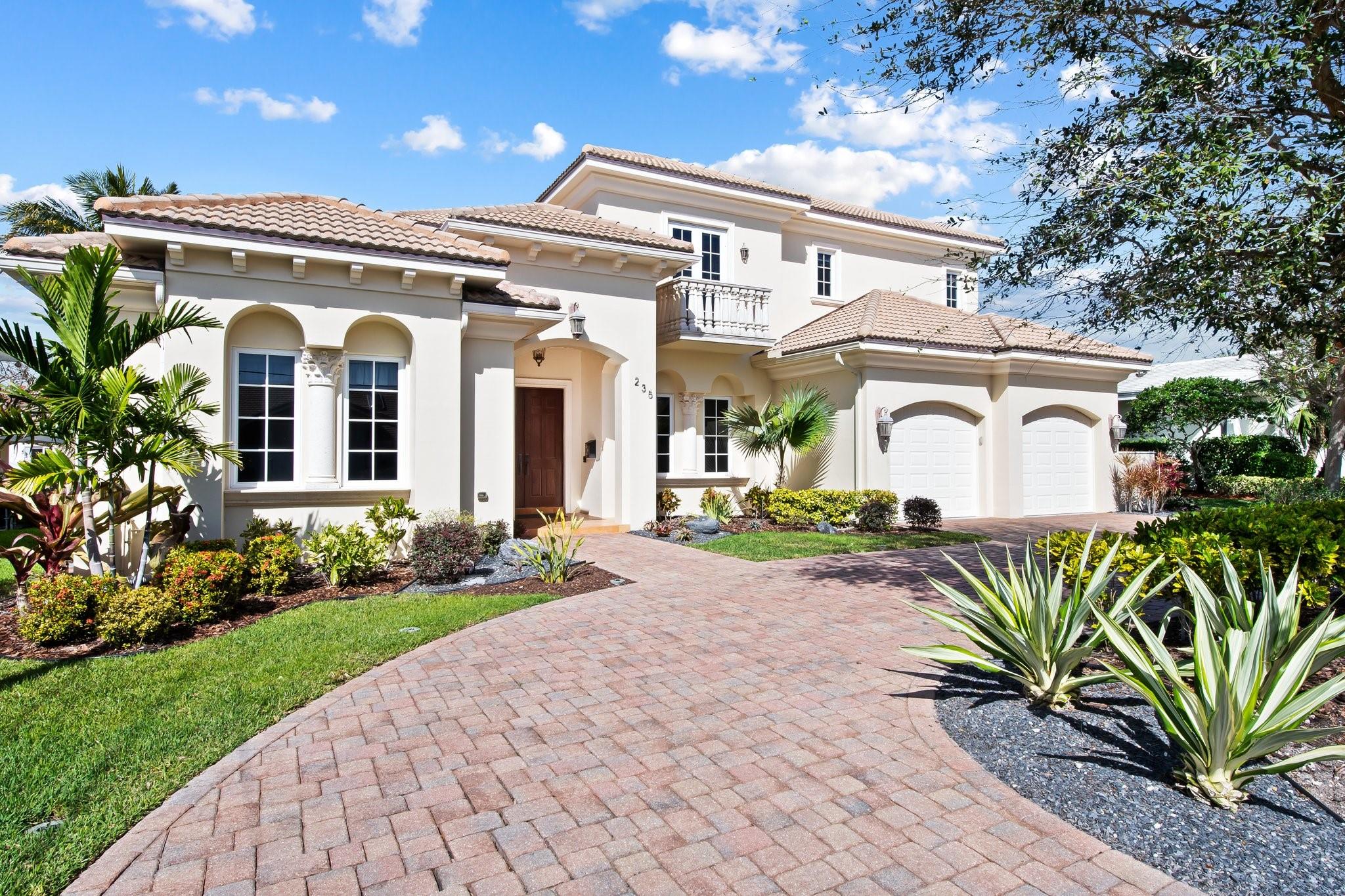 LAUDERDALE SURF & YACHT - Residential