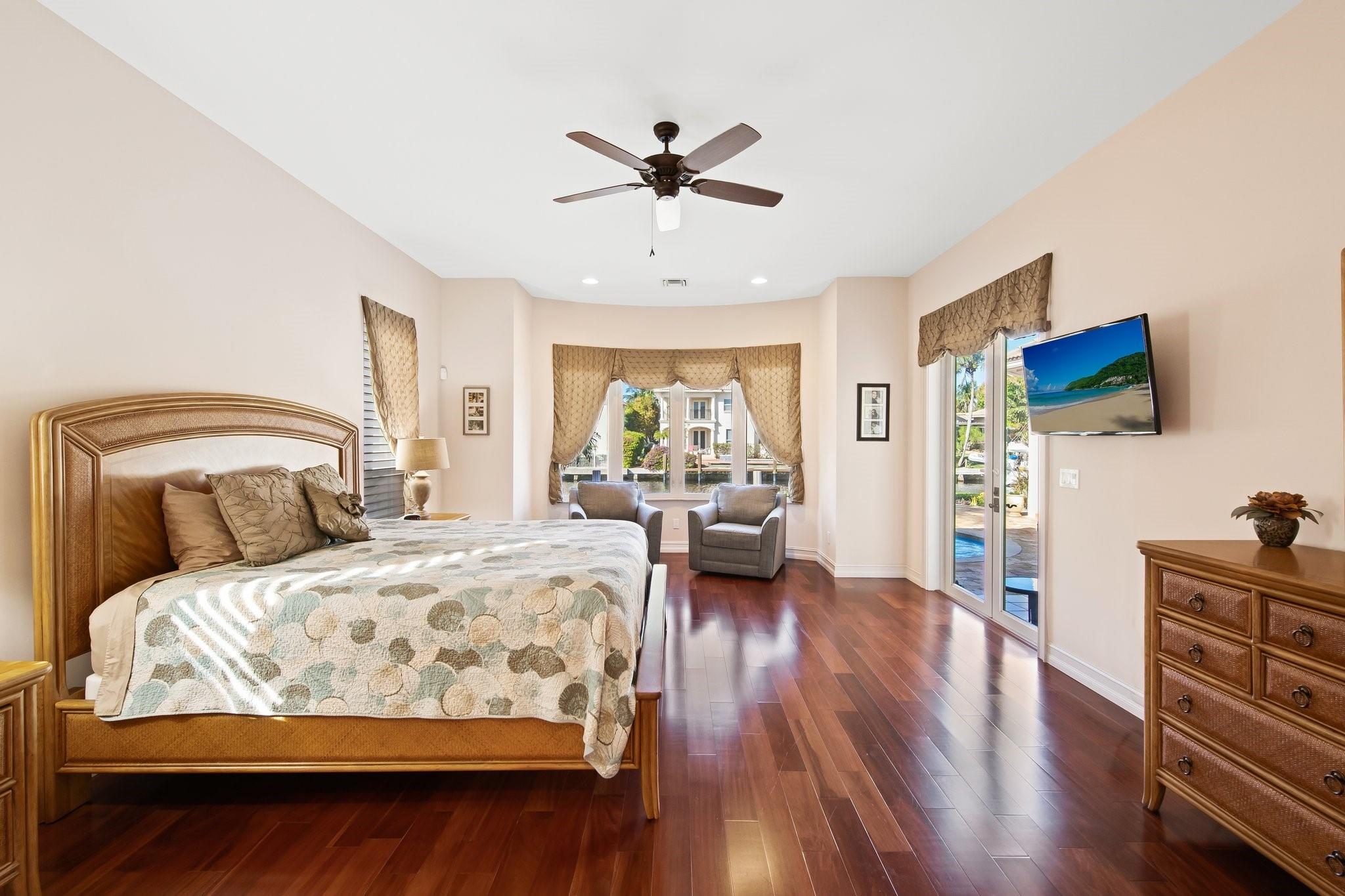 LAUDERDALE SURF & YACHT - Residential