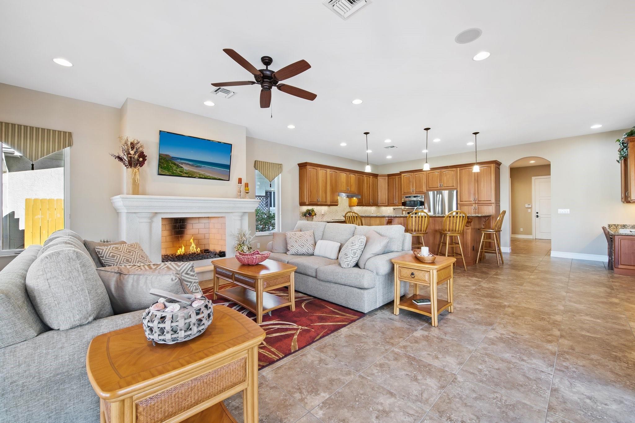 LAUDERDALE SURF & YACHT - Residential