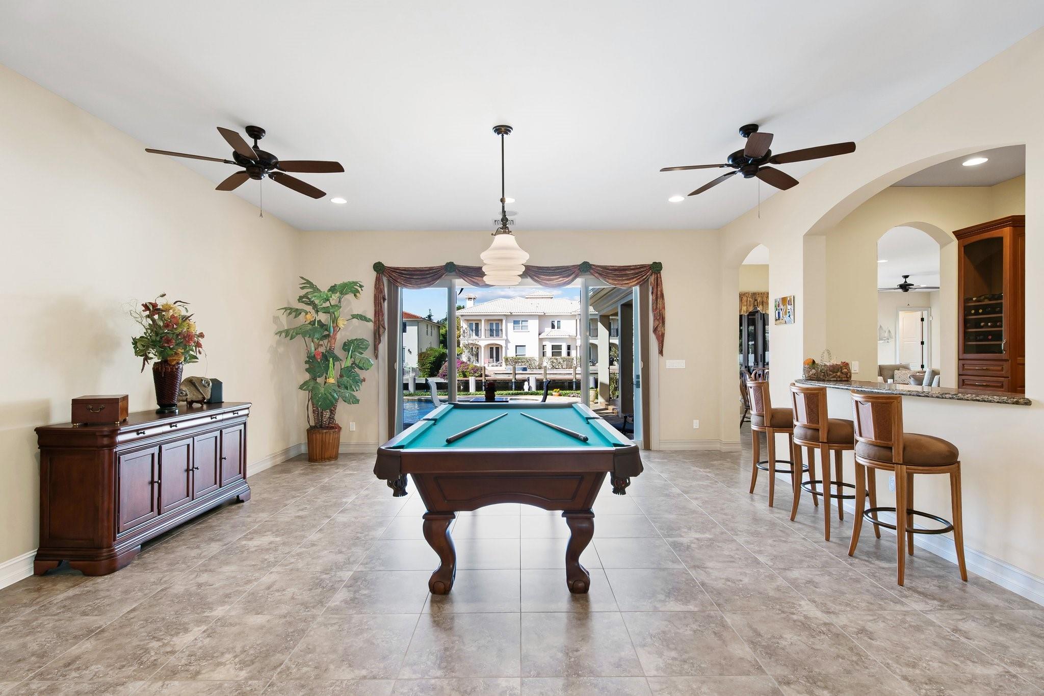 LAUDERDALE SURF & YACHT - Residential