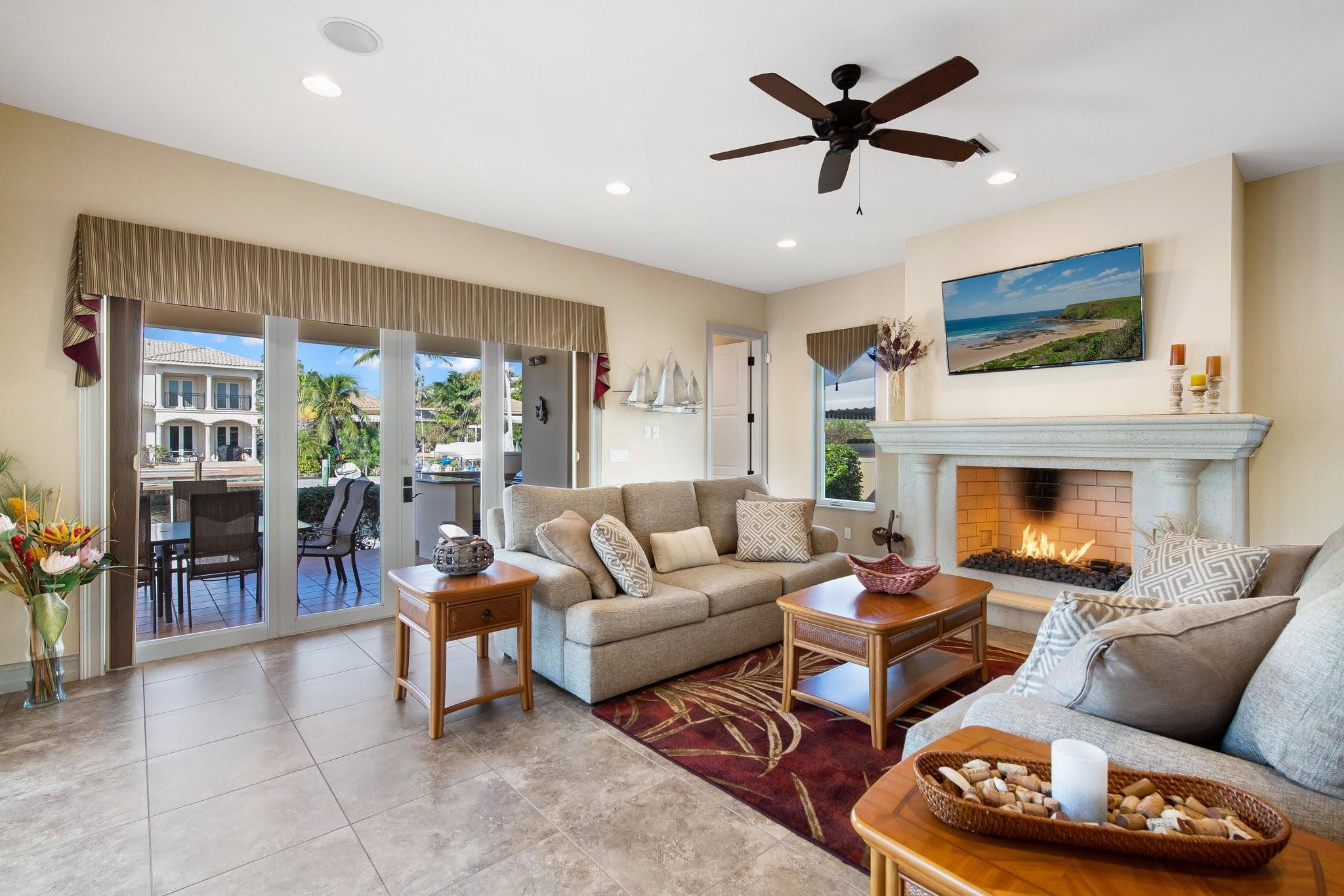 LAUDERDALE SURF & YACHT - Residential