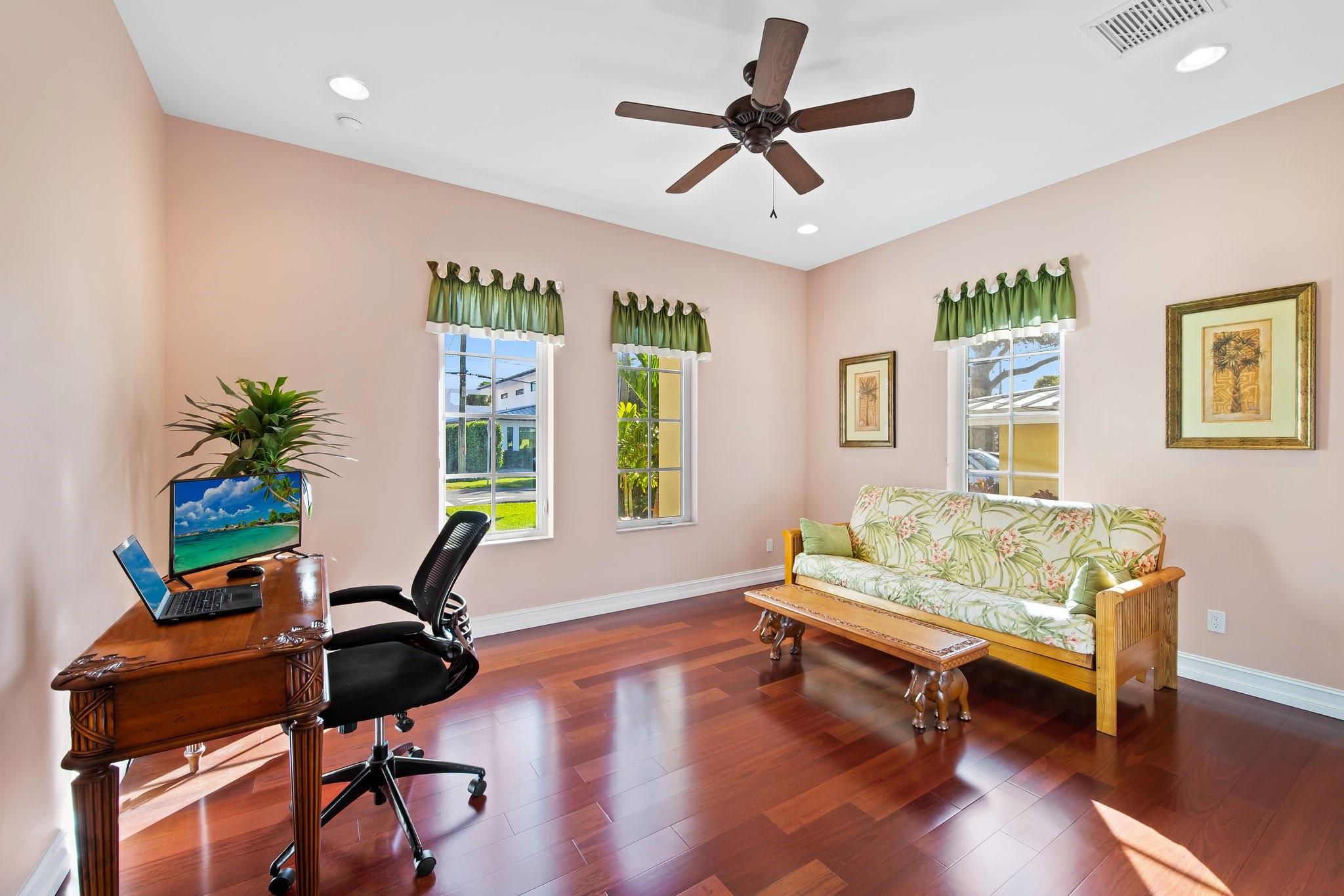 LAUDERDALE SURF & YACHT - Residential