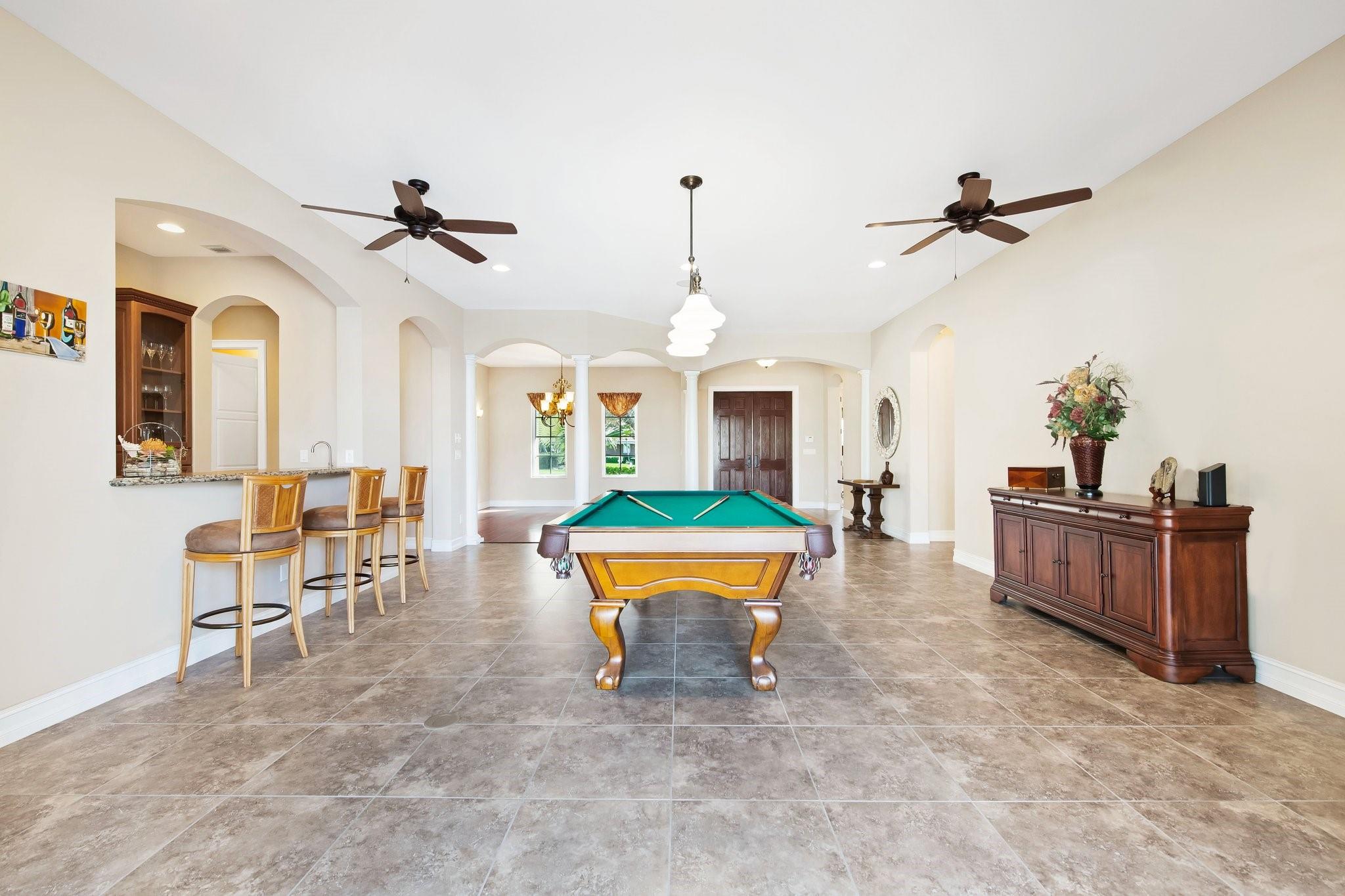 LAUDERDALE SURF & YACHT - Residential